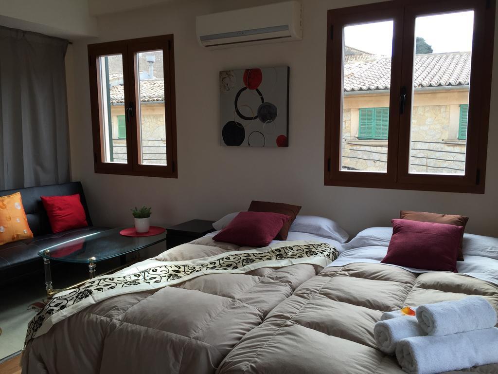 Allotjaments Serra De Tramuntana Bed & Breakfast