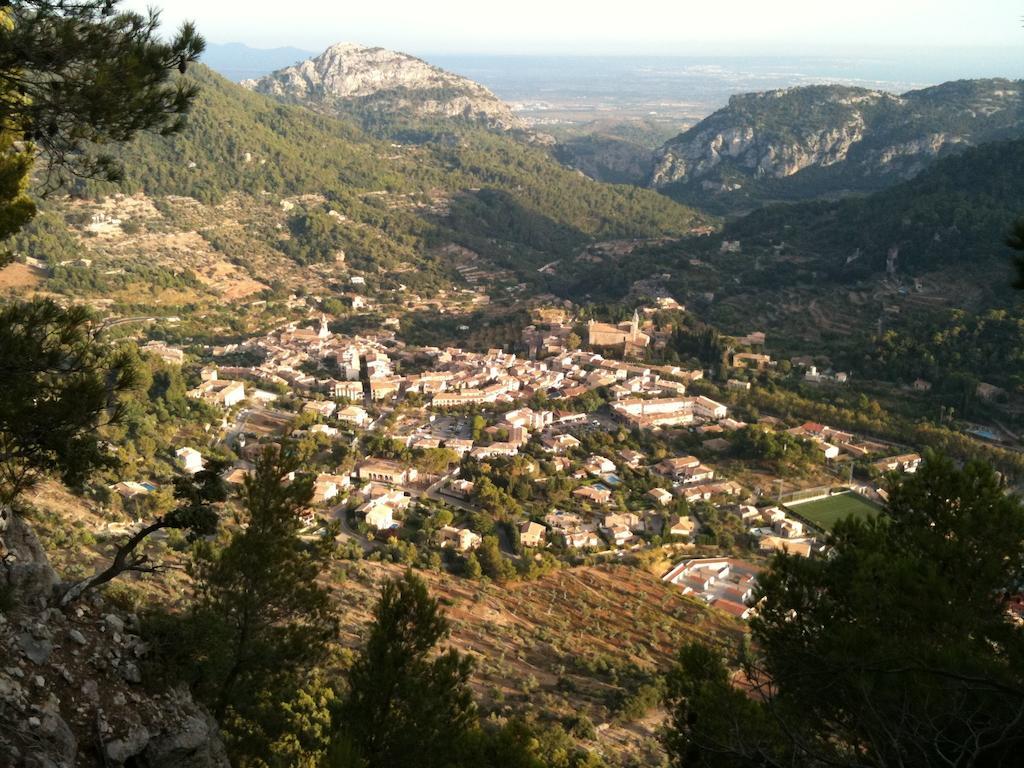 Allotjaments Serra De Tramuntana Bed & Breakfast 2*